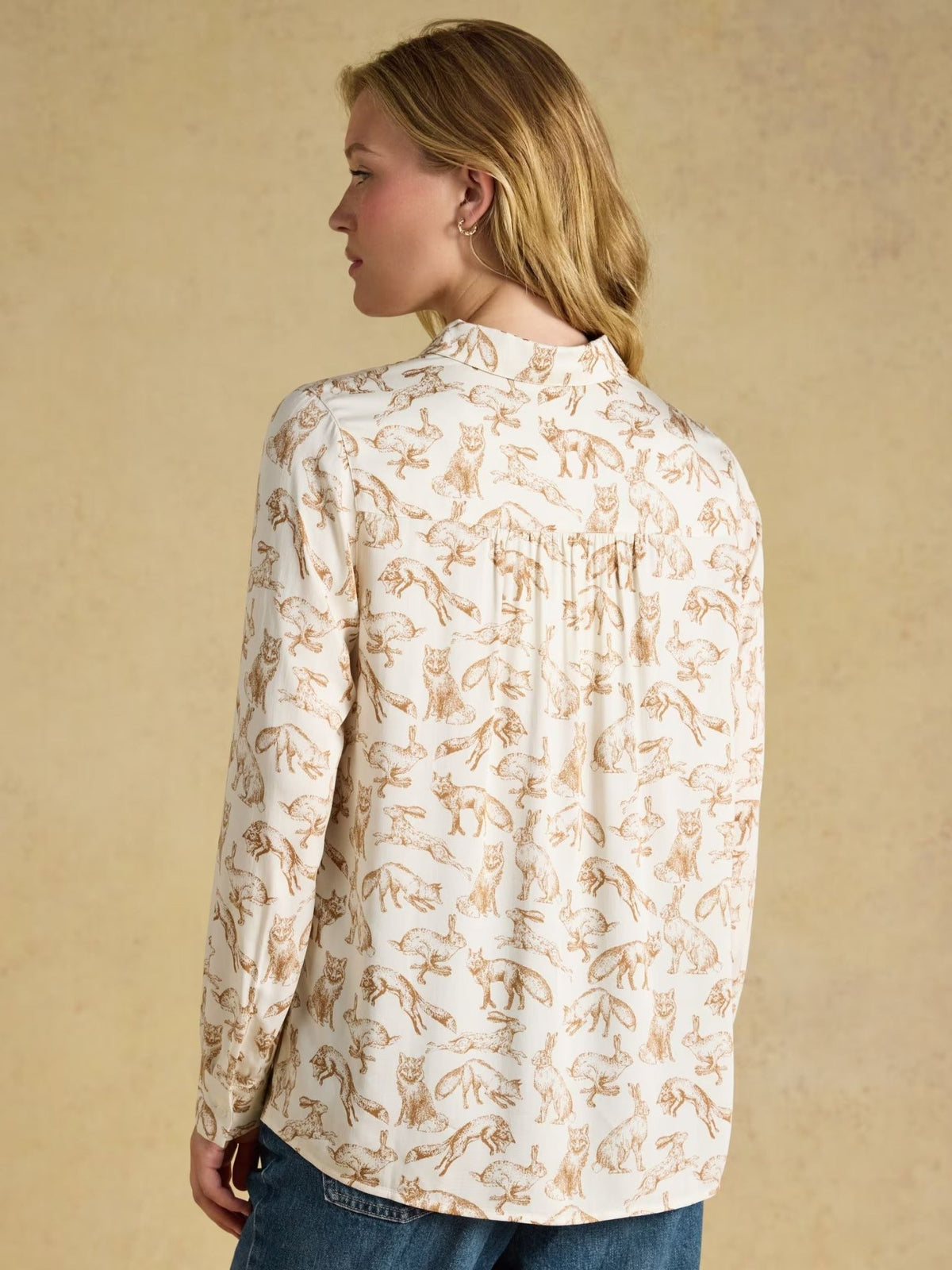 Young Ideas & Henmores -Elvina Fox & Hare Shirt -Cream -8