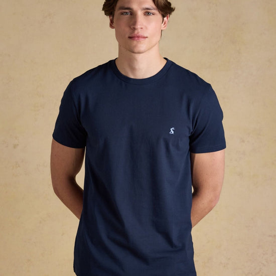 Young Ideas/Henmores - Everyday T-Shirt - Navy - S