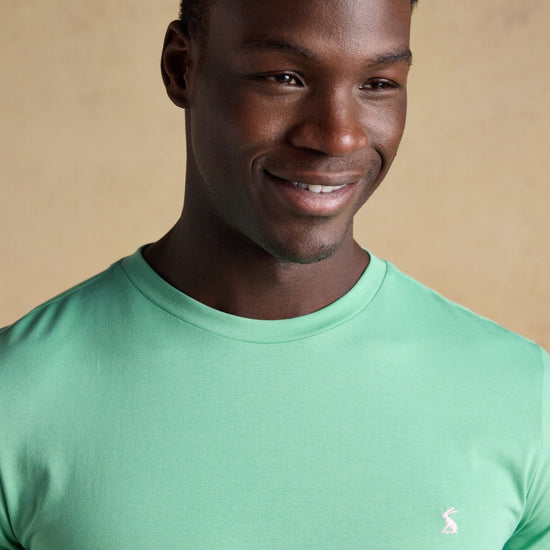 Young Ideas & Henmores -Everyday Tee -Light Green -S
