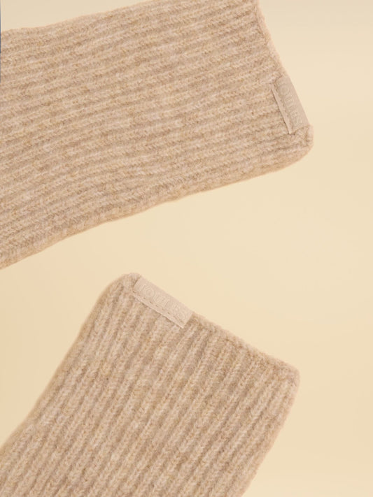 Young Ideas & Henmores -Fine Knit Glove -Oatmeal -S-M