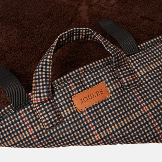 Young Ideas & Henmores -Henson Check Dog Travel Mat -Check -OS