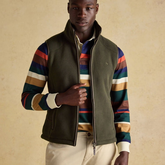 Young Ideas & Henmores - Heritage Fleece Gilet - Green - M