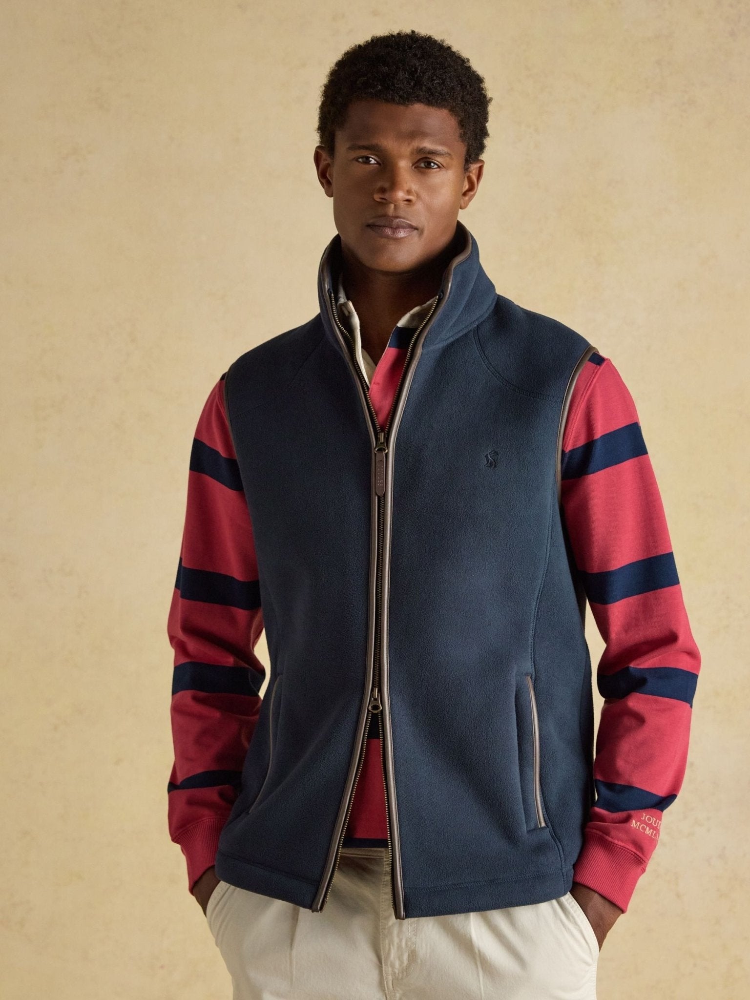 Young Ideas & Henmores - Heritage Fleece Gilet - Green - M