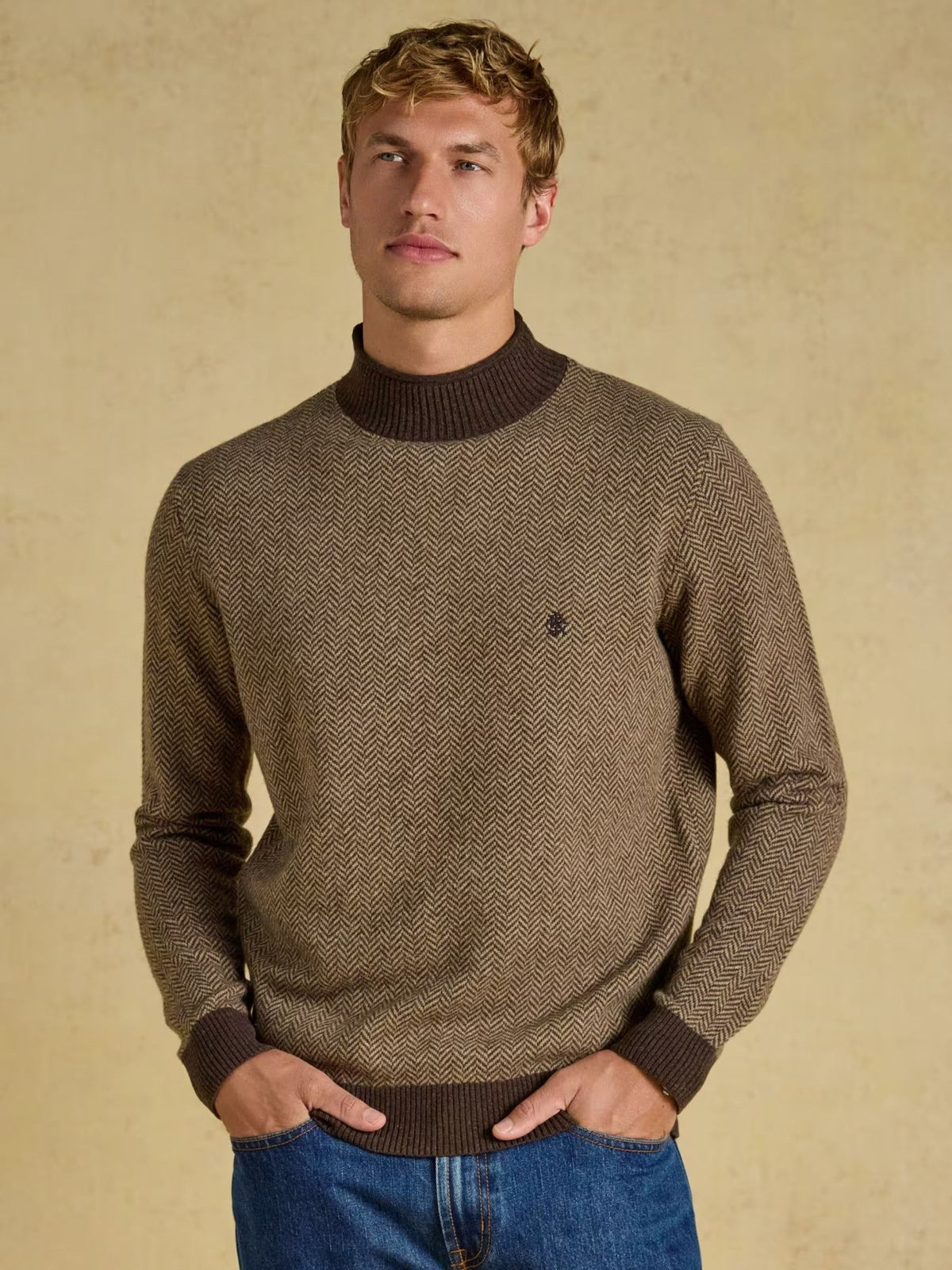Young Ideas & Henmores -Highland Roll Neck Jumper -Brown -M