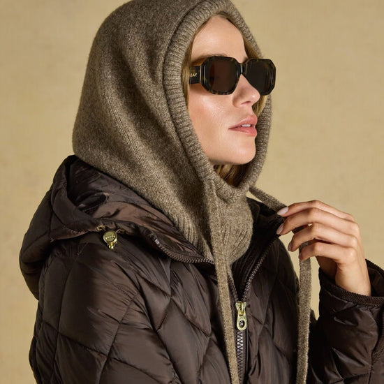 Young Ideas & Henmores -Knitted Hood -Mocha Brown -OS