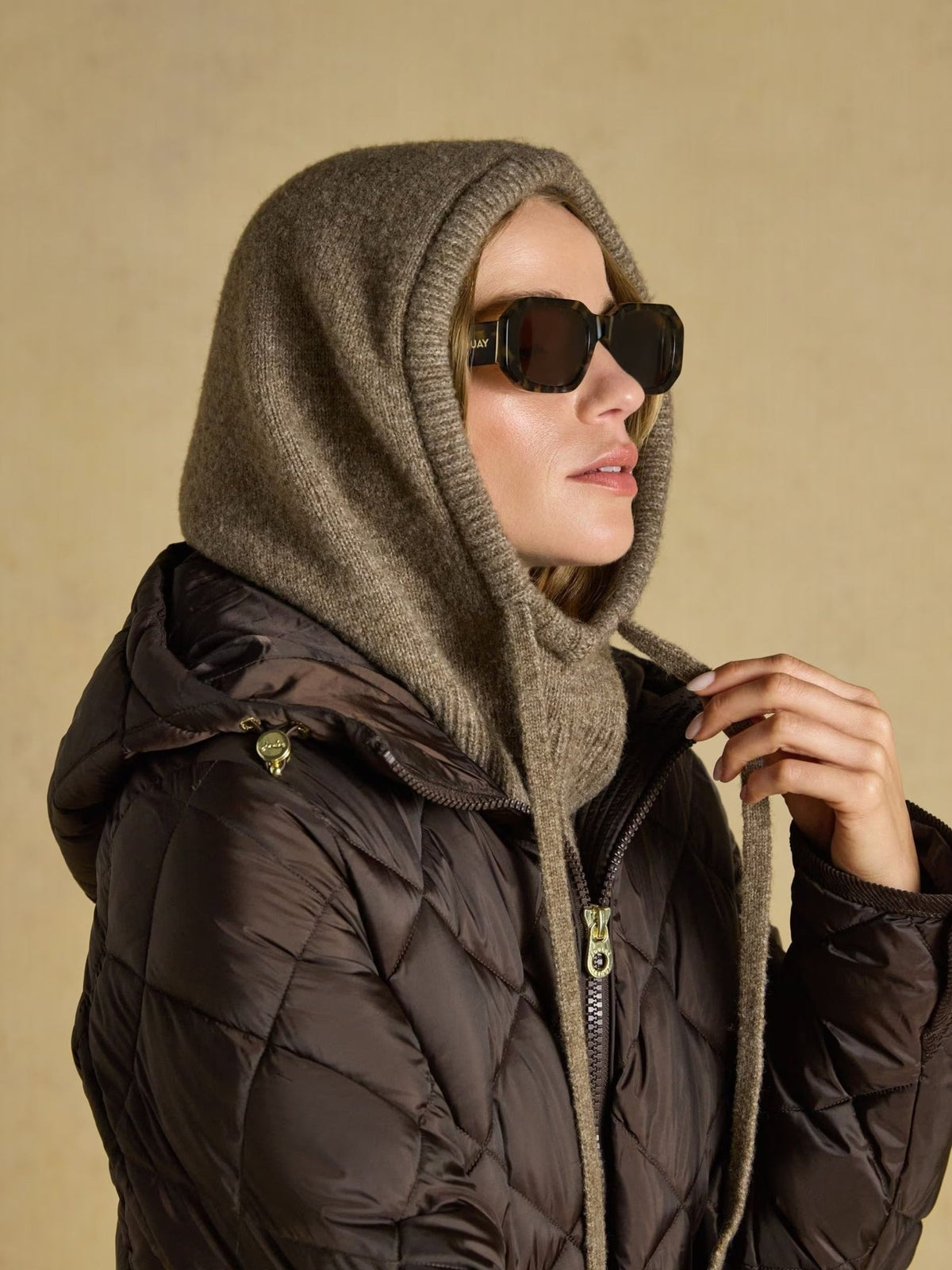 Young Ideas & Henmores -Knitted Hood -Mocha Brown -OS