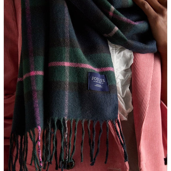 Young Ideas/Henmores - Langtree Scarf - Berry Red - OS