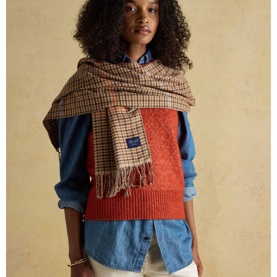 Young Ideas/Henmores - Langtree Scarf - Berry Red - OS