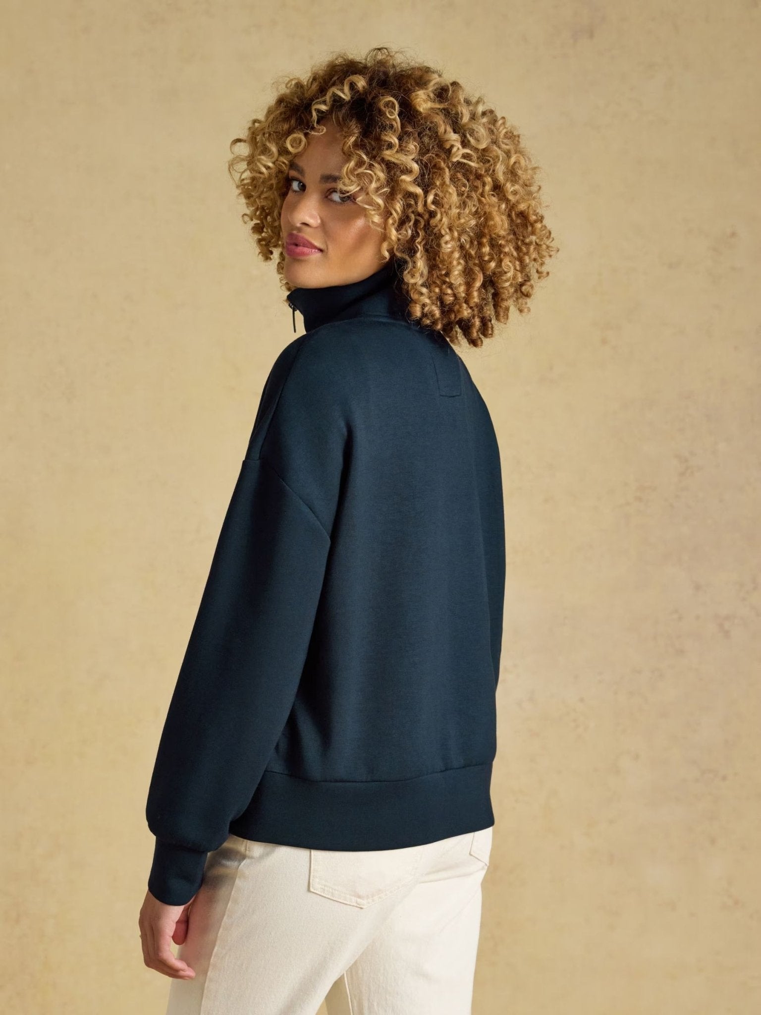 Young Ideas & Henmores -Luxe Club Half Zip -Navy -8