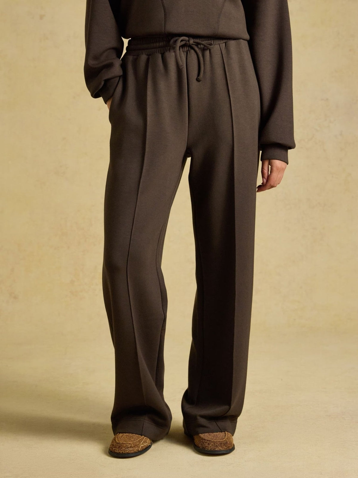 Young Ideas & Henmores -Luxe Club Wide Leg Jogger -Chocolate Brown -8