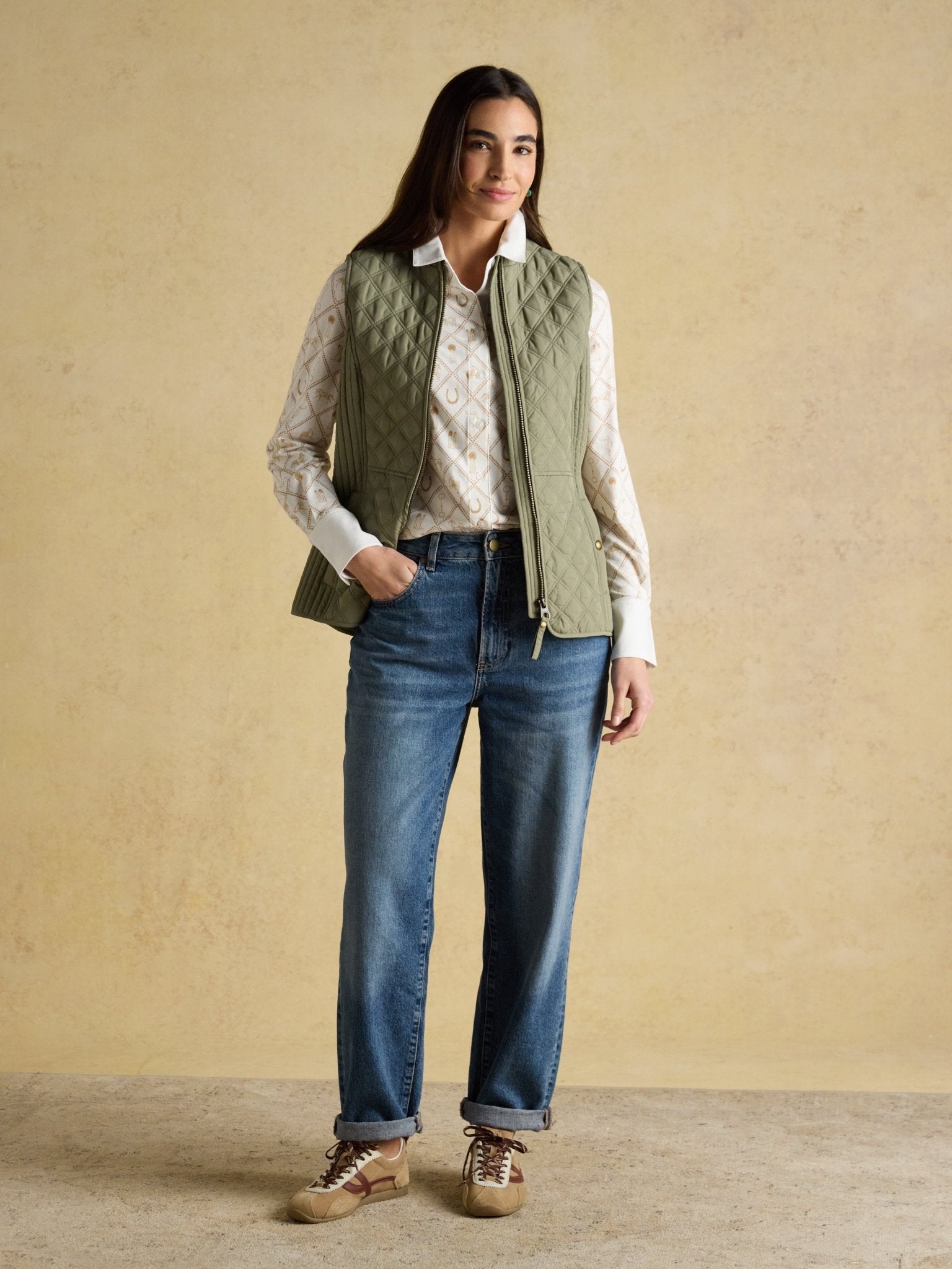 Young Ideas & Henmores -Minx Gilet -Green Taupe -8