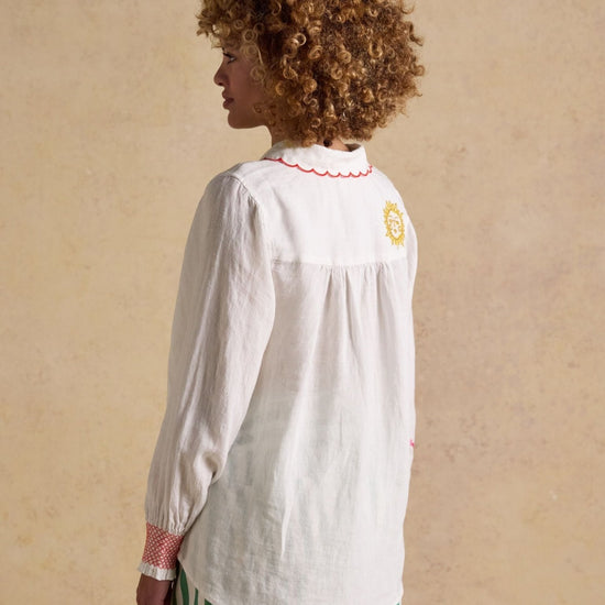 Young Ideas & Henmores - Orla Patch Shirt - White - 8