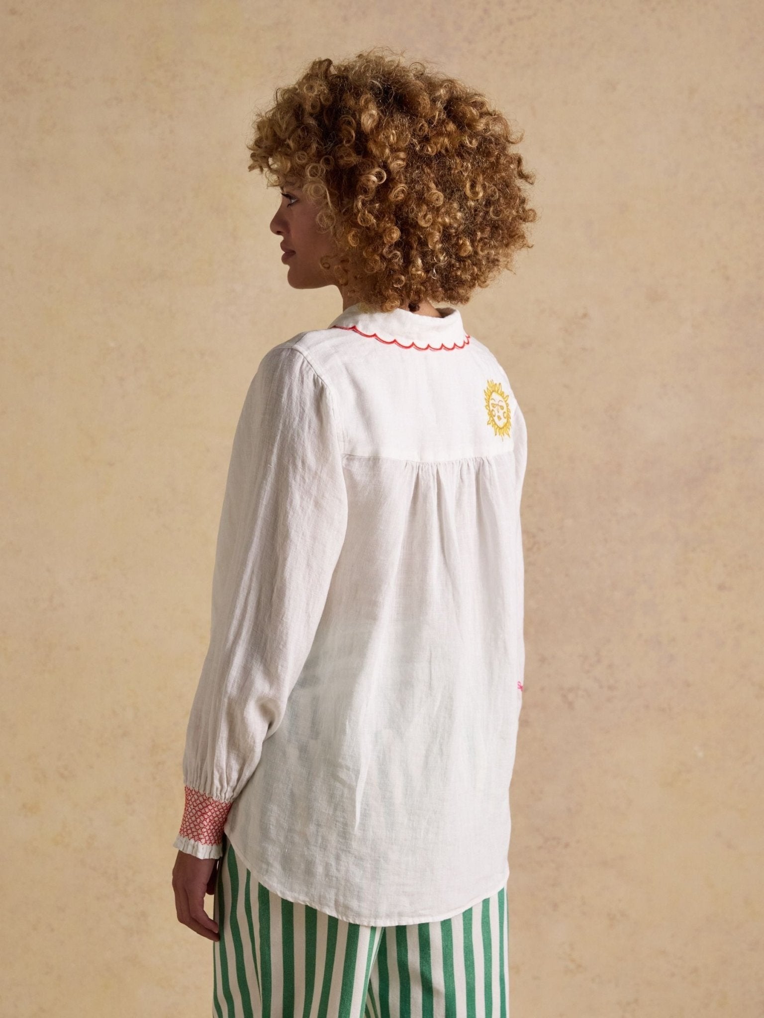 Young Ideas & Henmores - Orla Patch Shirt - White - 8
