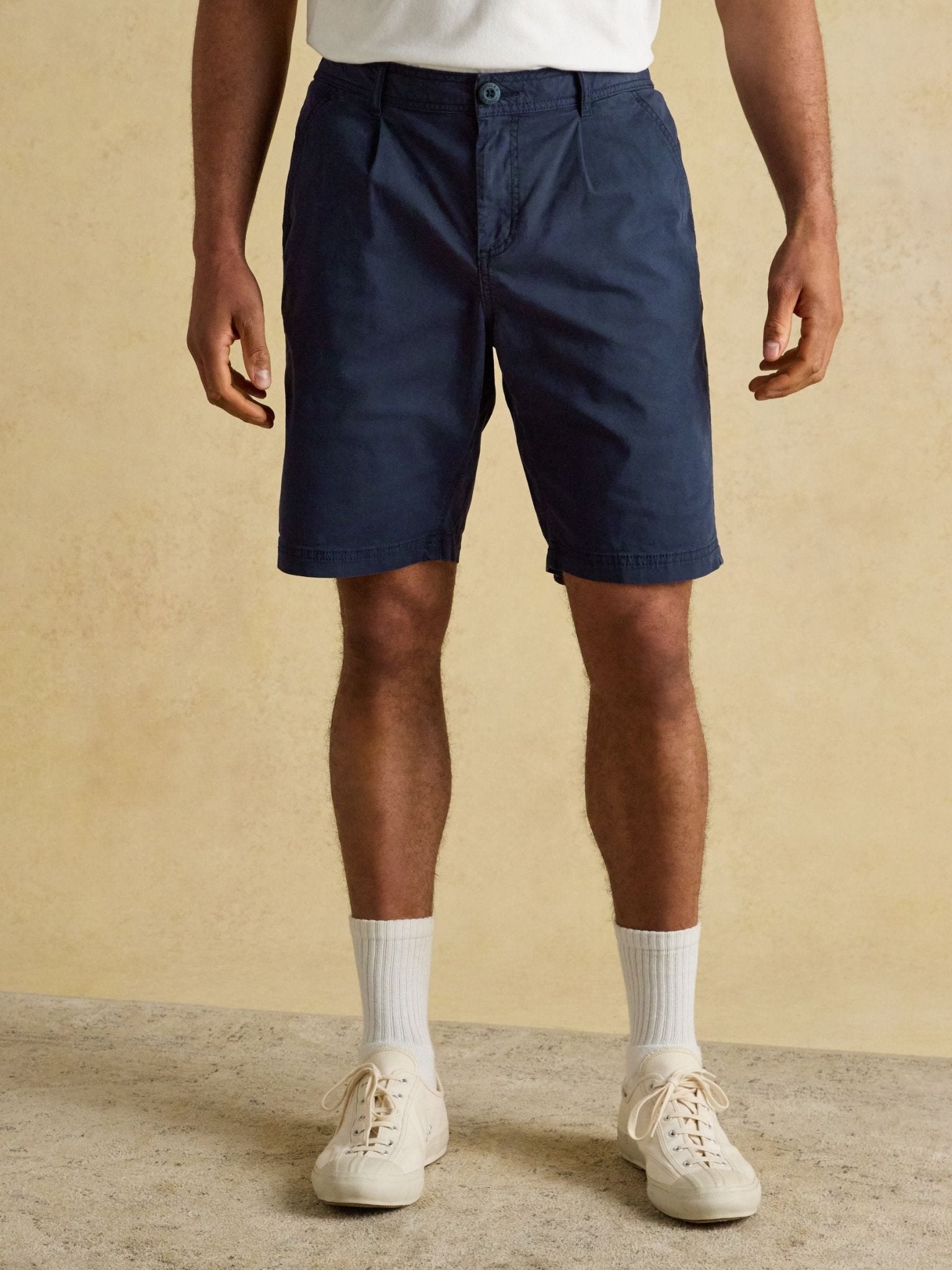 Young Ideas/Henmores - Relaxed Chino Short - Navy - 32