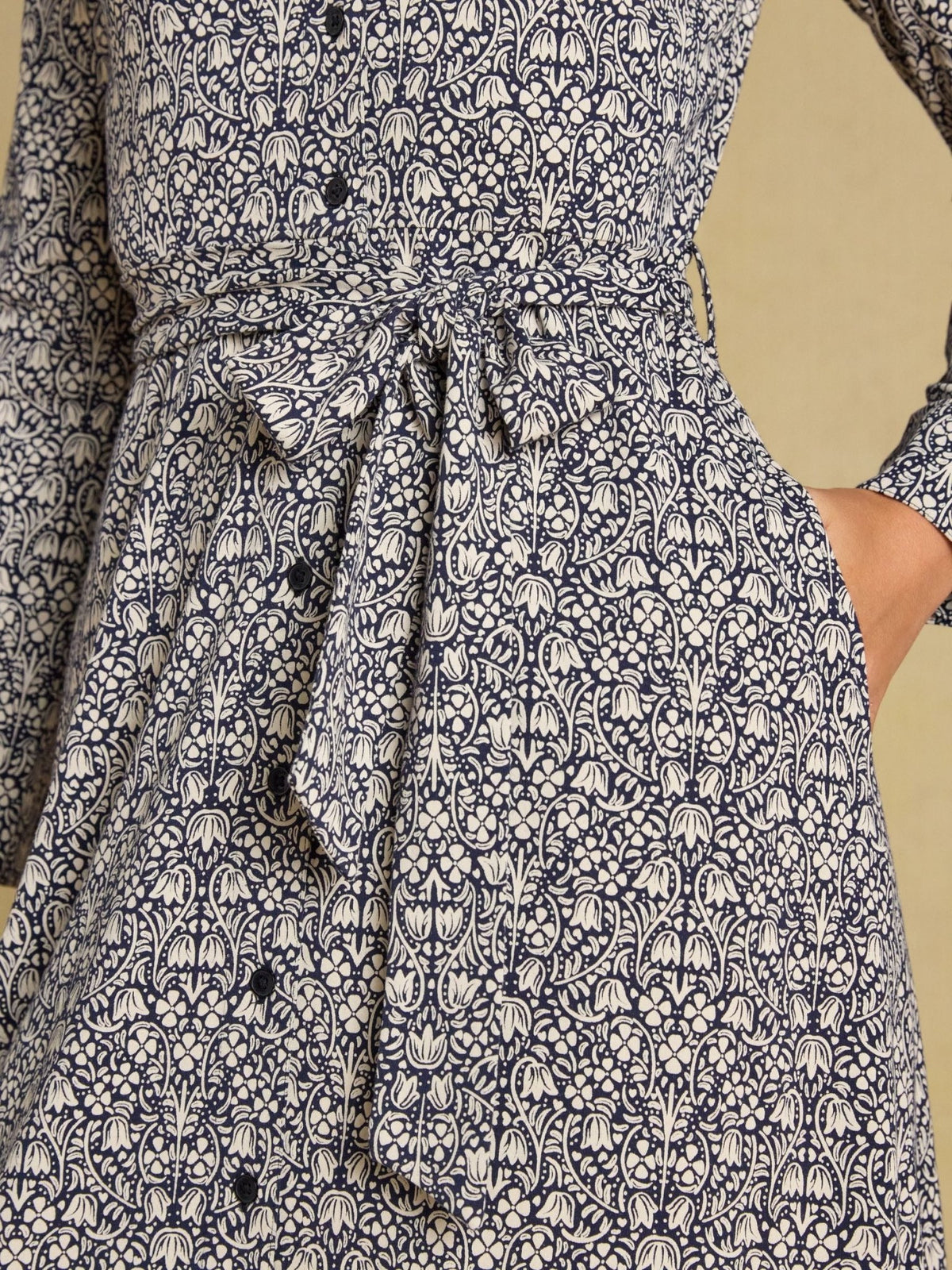Young Ideas & Henmores -Theodora Dress -Navy -8
