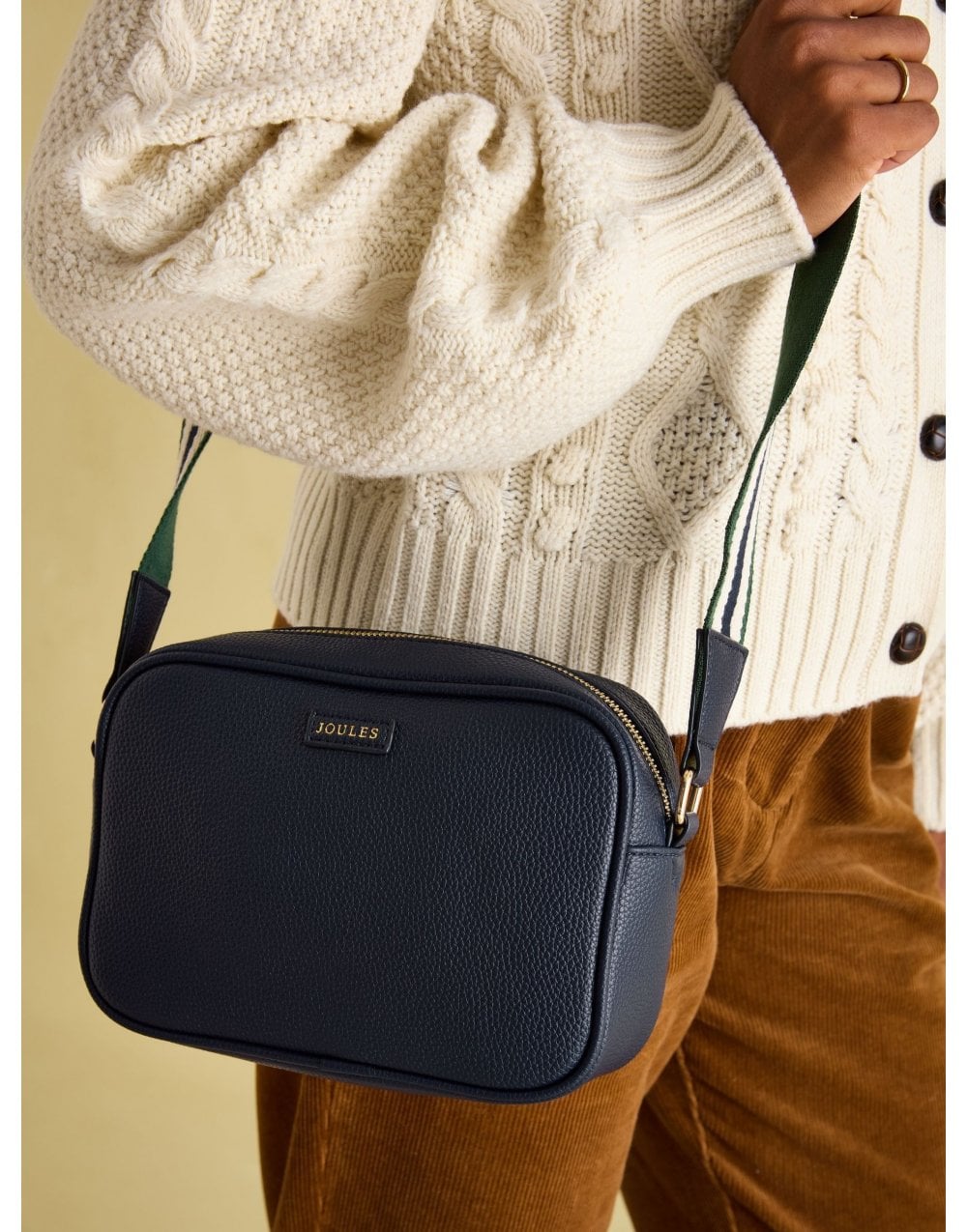 Young Ideas/Henmores - Trent Crossbody Bag - Black - OS