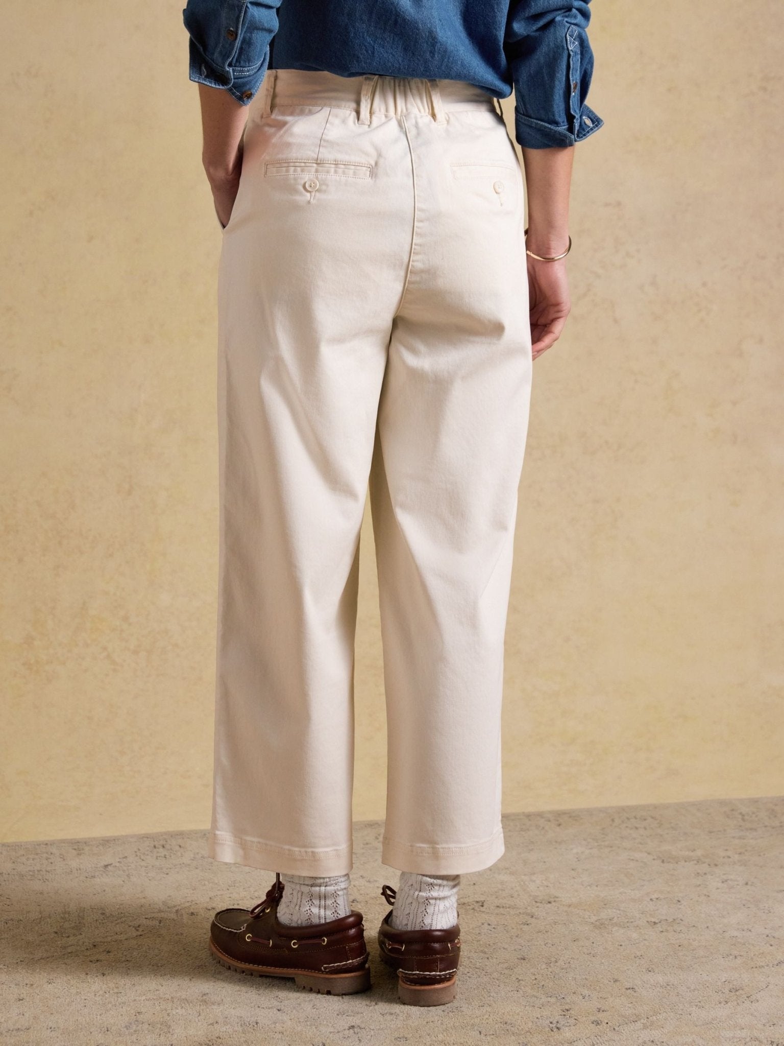 Young Ideas & Henmores - Wide Leg Chino - Cream - 8