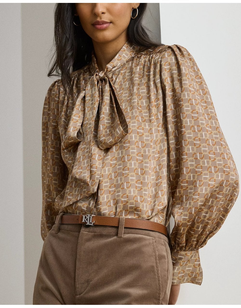 Young Ideas/Henmores - Klaryce Luxe Twill Pussy Bow Blouse - taupe - S
