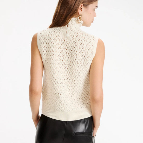 Young Ideas & Henmores -Eliche Diamond Stitch Sleeveless Knit -001 Cream -S