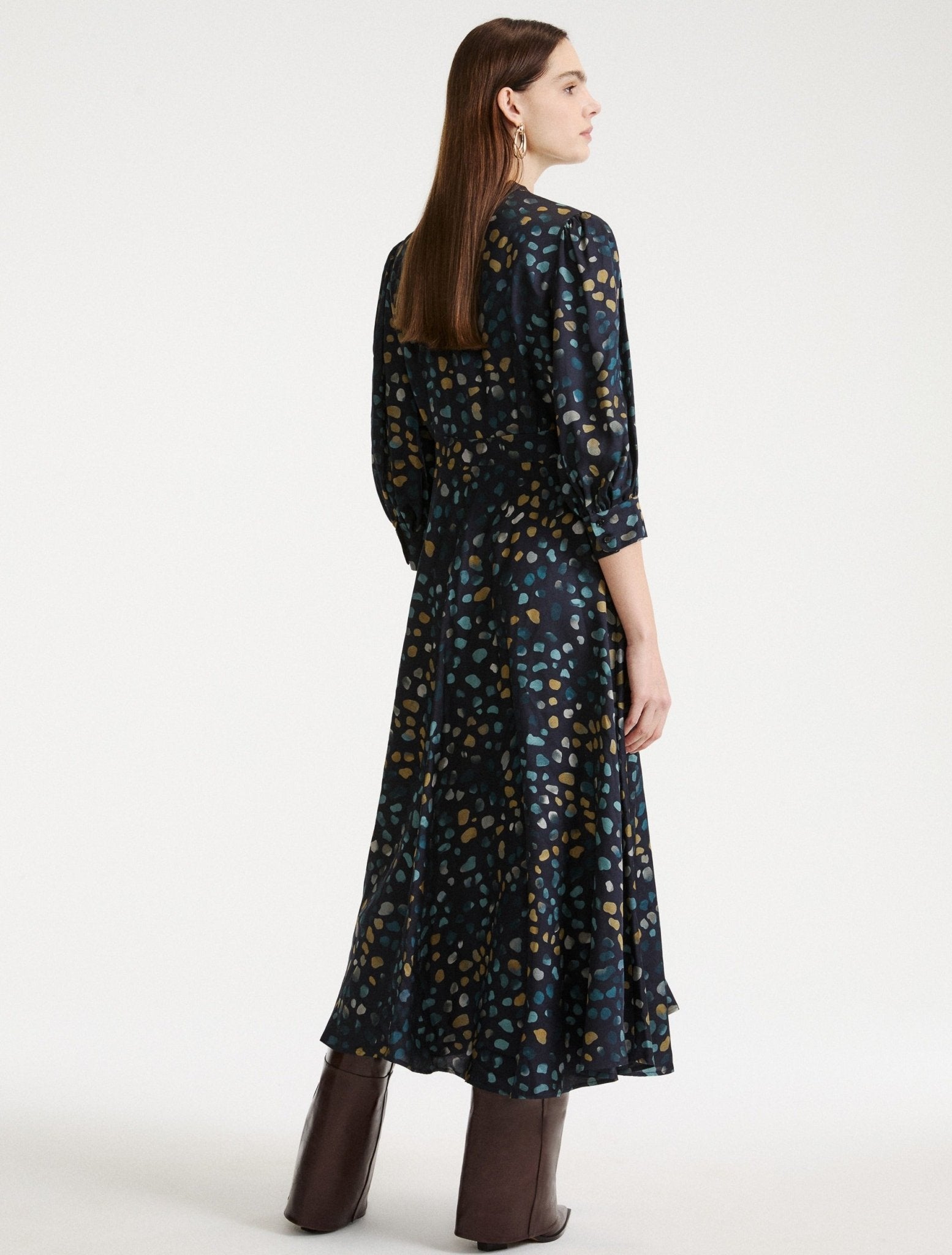 Young Ideas & Henmores -Fulcro Pebble Tie Waist Midi Dress -001 Navy -8