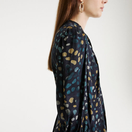 Young Ideas & Henmores -Fulcro Pebble Tie Waist Midi Dress -001 Navy -8