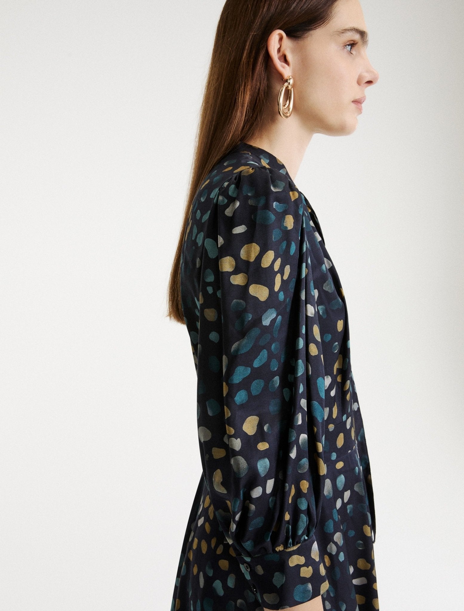 Young Ideas & Henmores -Fulcro Pebble Tie Waist Midi Dress -001 Navy -8