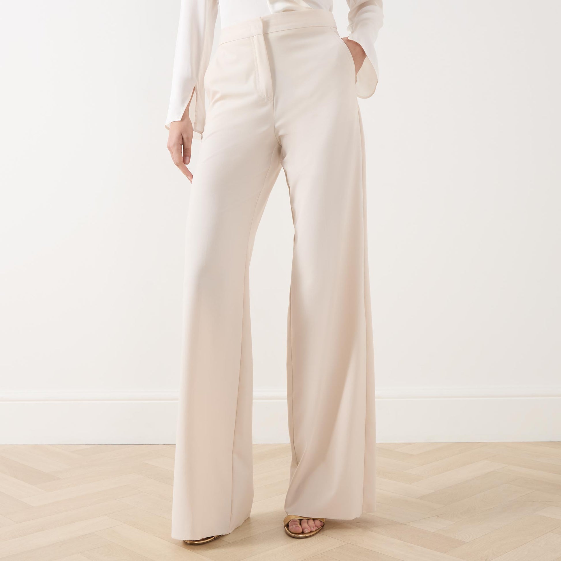 Young Ideas/Henmores - Sequoia Wide Leg Trousers - 001 White - 8