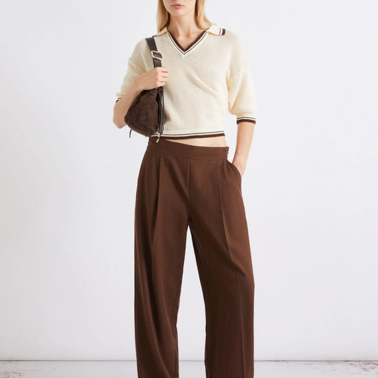 Young Ideas/Henmores - Targa Pleated Linen Mix Trousers - 002 Brown - 8