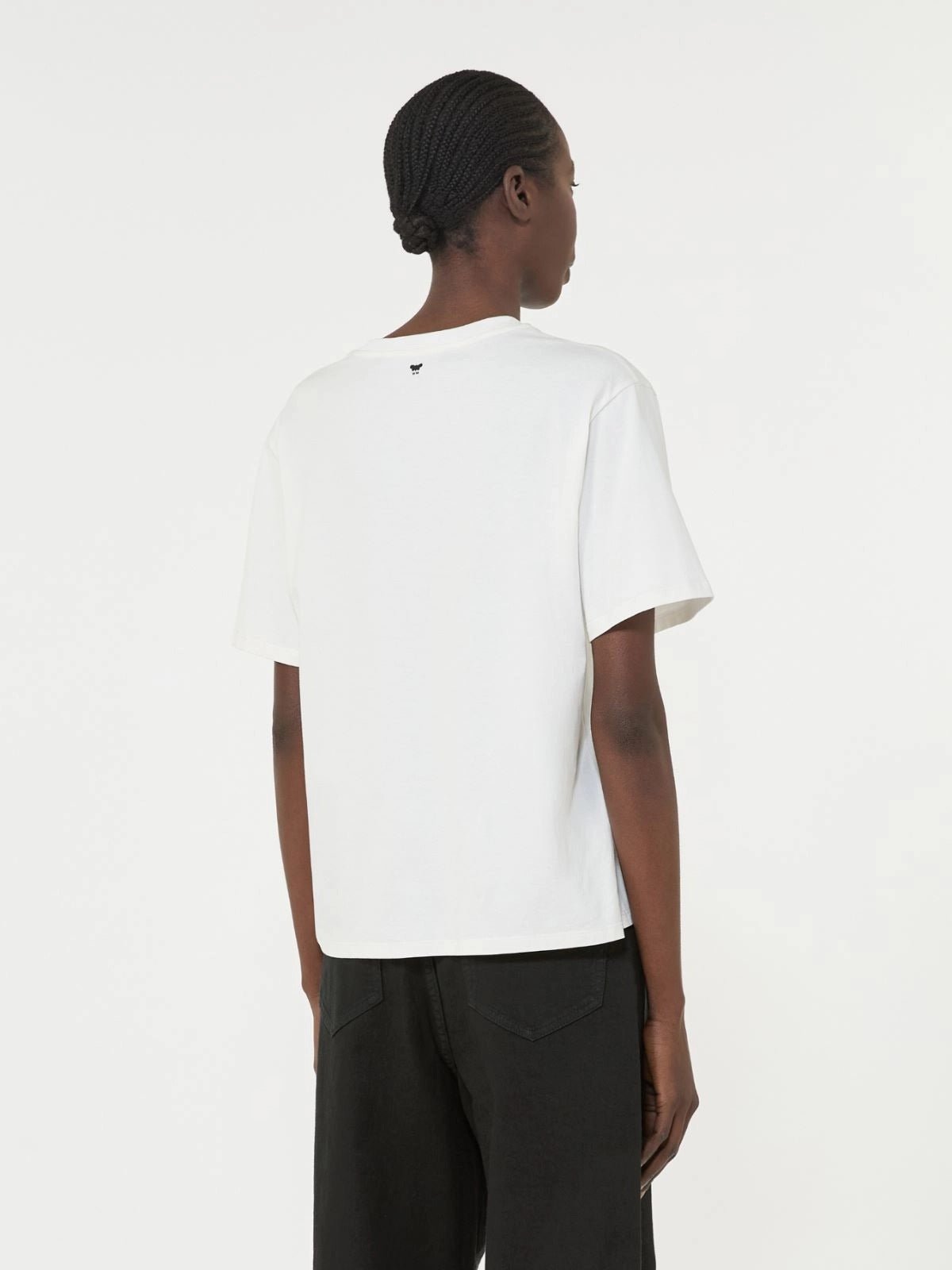 Young Ideas/Henmores - Agile Flowers Embroidery T-Shirt - 003 White - S