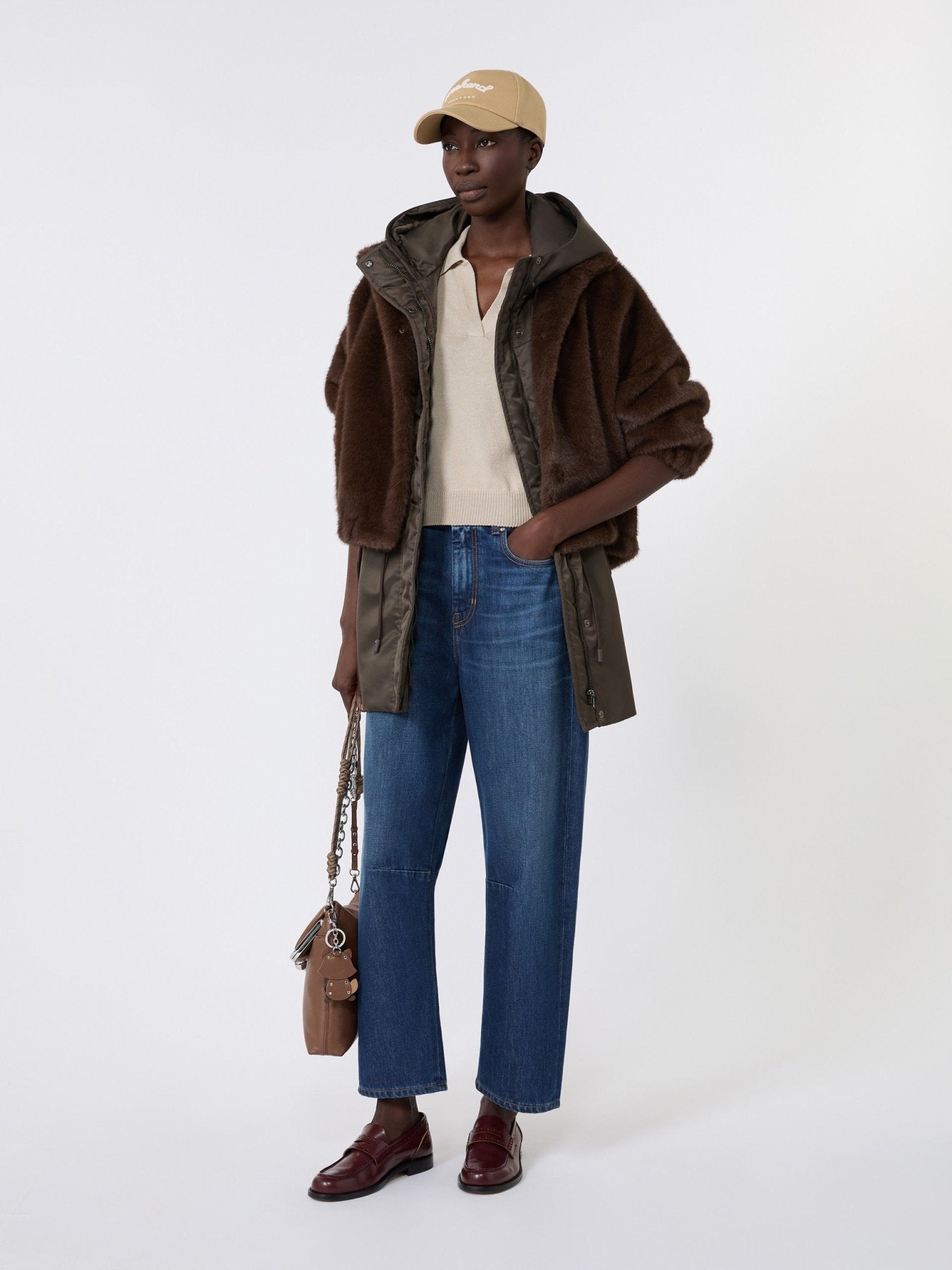 Young Ideas & Henmores - Anemone Faux Fur Short Coat - 001 Choc Brown - 8
