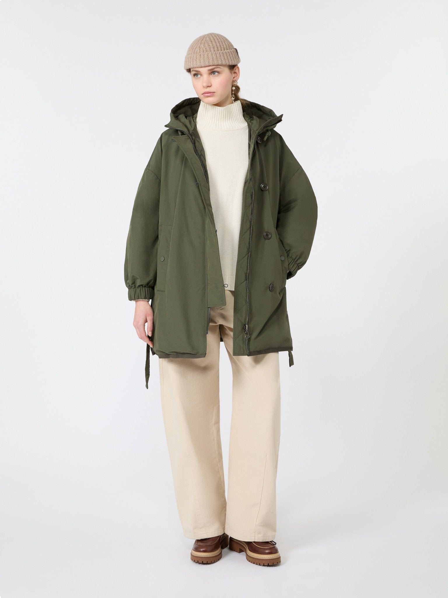 Young Ideas & Henmores -Borgia High Neck Relaxed Jumper -001 Ivory -XS