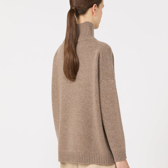 Young Ideas & Henmores -Borgia High Neck Relaxed Jumper -004 Hazelnut Brown -XS