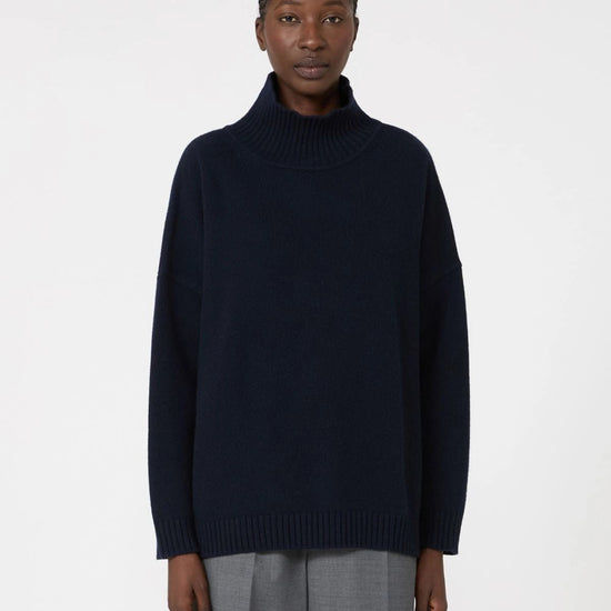 Young Ideas & Henmores -Borgia High Neck Relaxed Jumper -010 Navy -XS