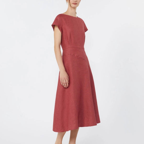 Young Ideas/Henmores - Esordio Flaxlinen Belted Midi Dress - 034 Cherry - 8