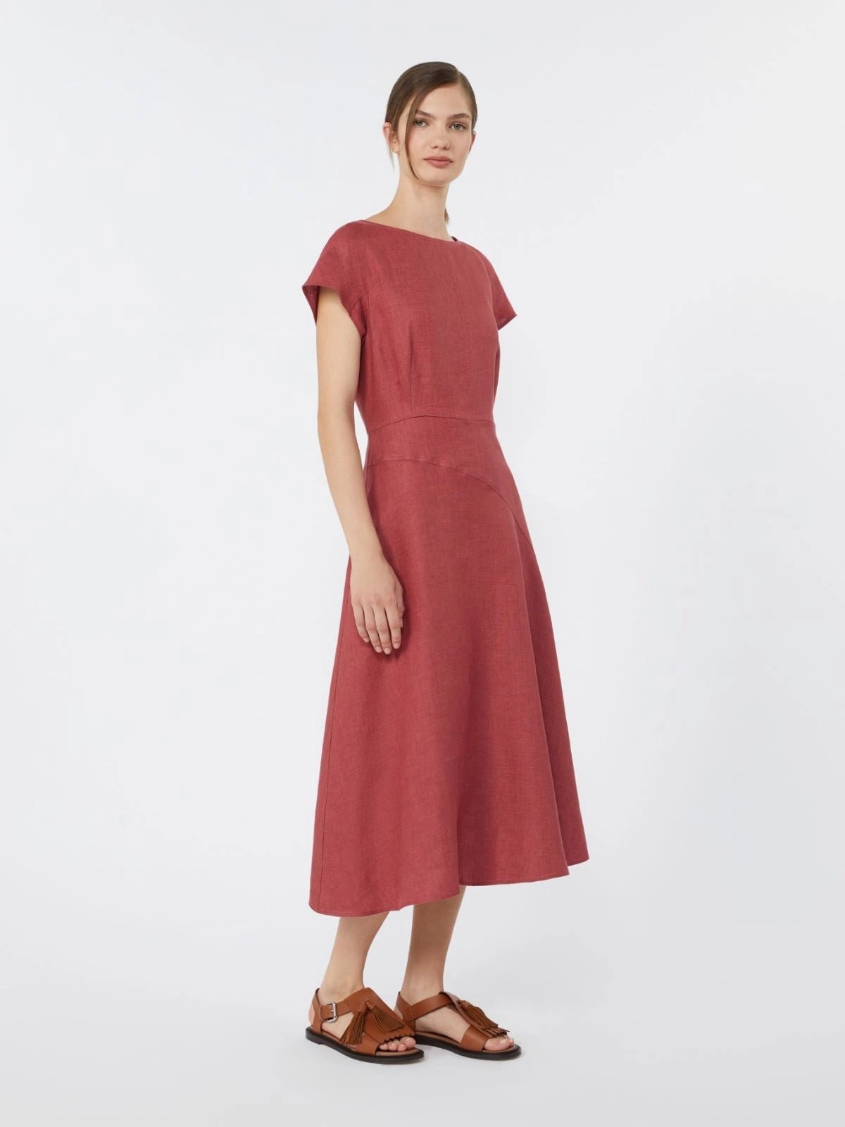 Young Ideas/Henmores - Esordio Flaxlinen Belted Midi Dress - 034 Cherry - 8