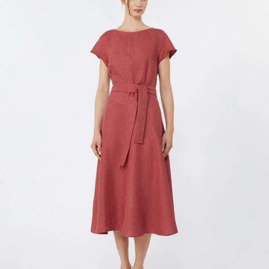 Young Ideas/Henmores - Esordio Flaxlinen Belted Midi Dress - 034 Cherry - 8