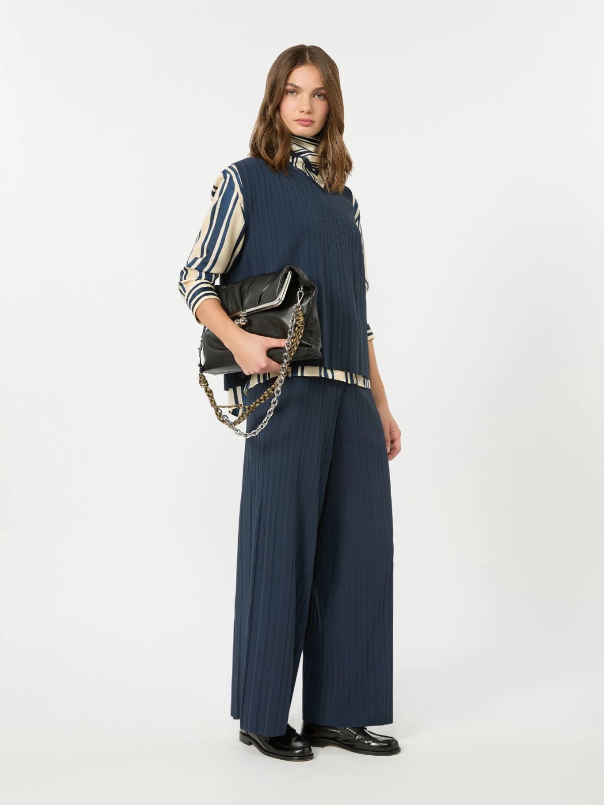 Young Ideas & Henmores - Garza Plisse Wide Leg Trousers - 004 Navy - XS