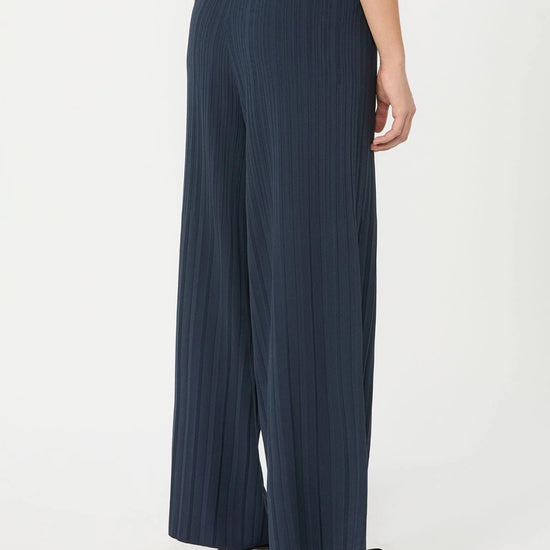 Young Ideas & Henmores - Garza Plisse Wide Leg Trousers - 004 Navy - XS