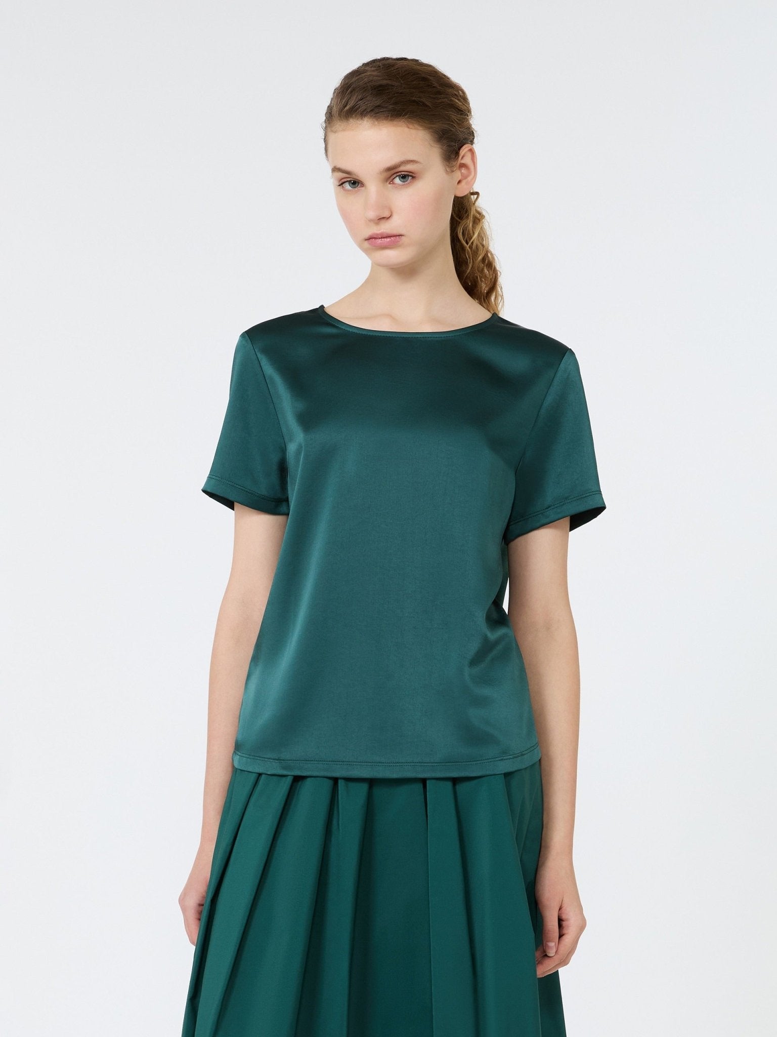 Young Ideas & Henmores -Gilbert Satin Short Sleeve Top -001 Ivory -S