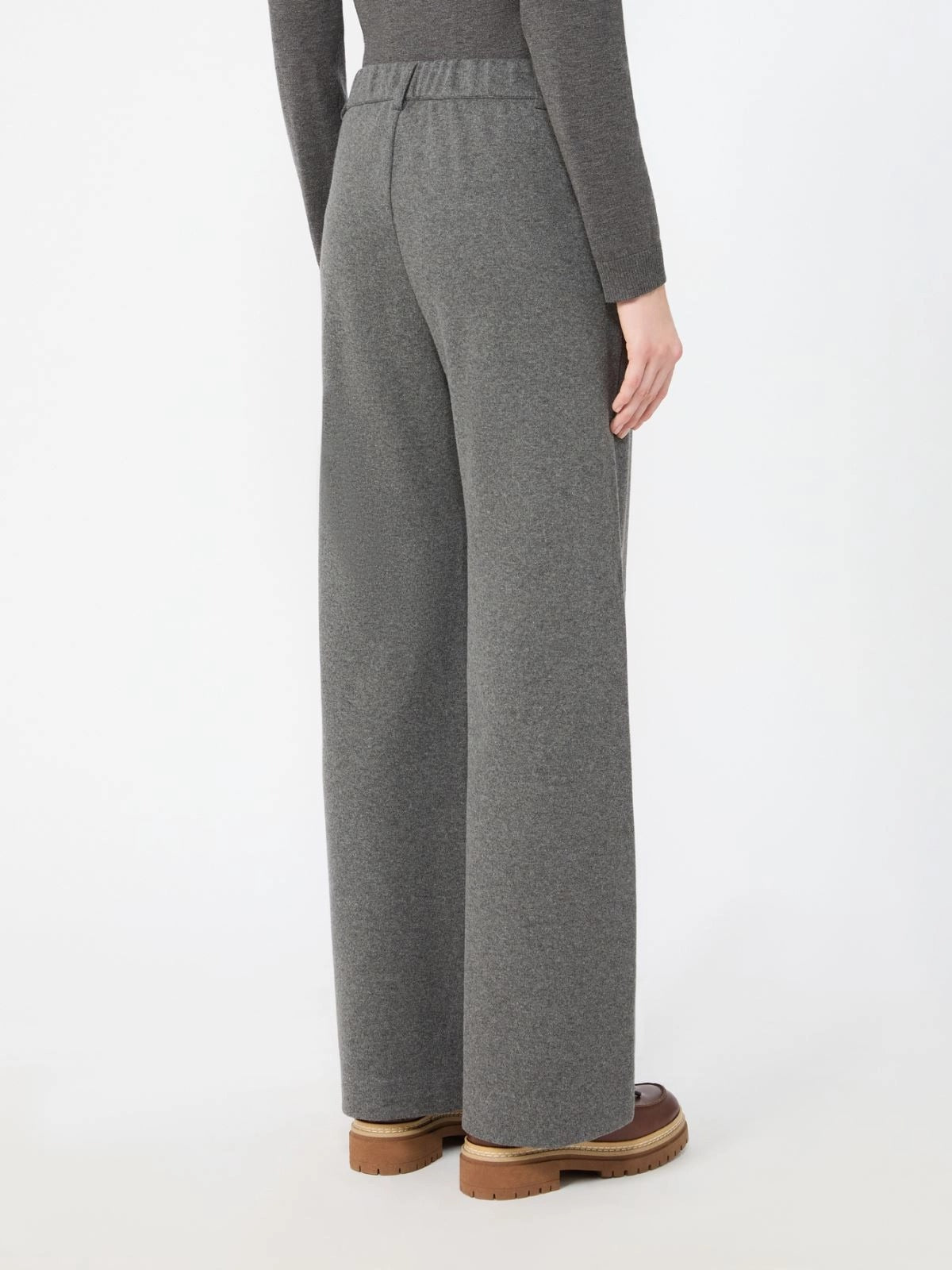 Young Ideas & Henmores -Orata Jersey Straight Leg Trouser -005 Light Grey -XS