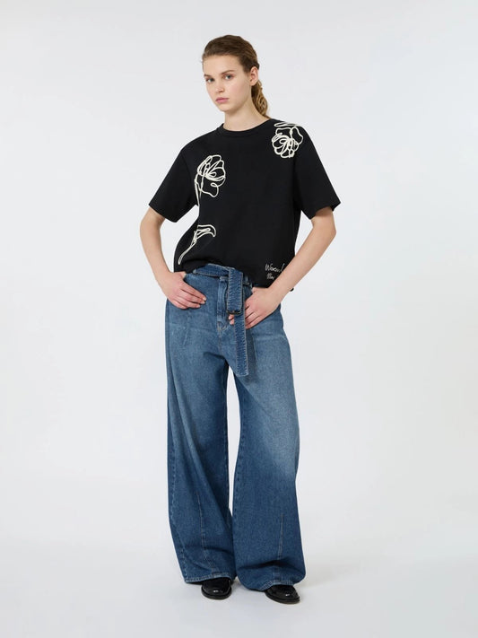 Young Ideas & Henmores -Sala Flower Embroidered T-Shirt -008 Black -XS