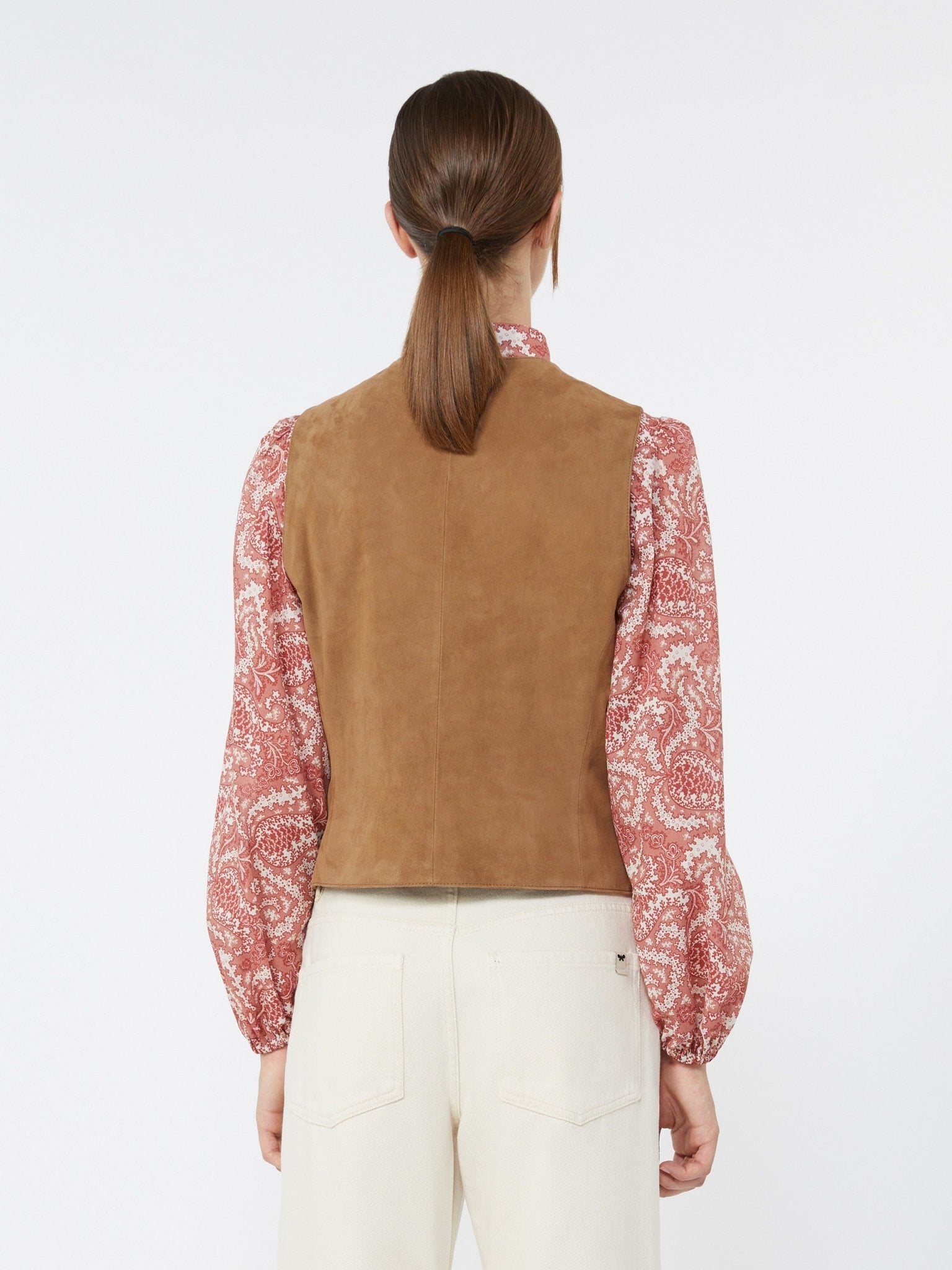 Young Ideas & Henmores - Vetusta Suede Waistcoat - 001 Brown - 8