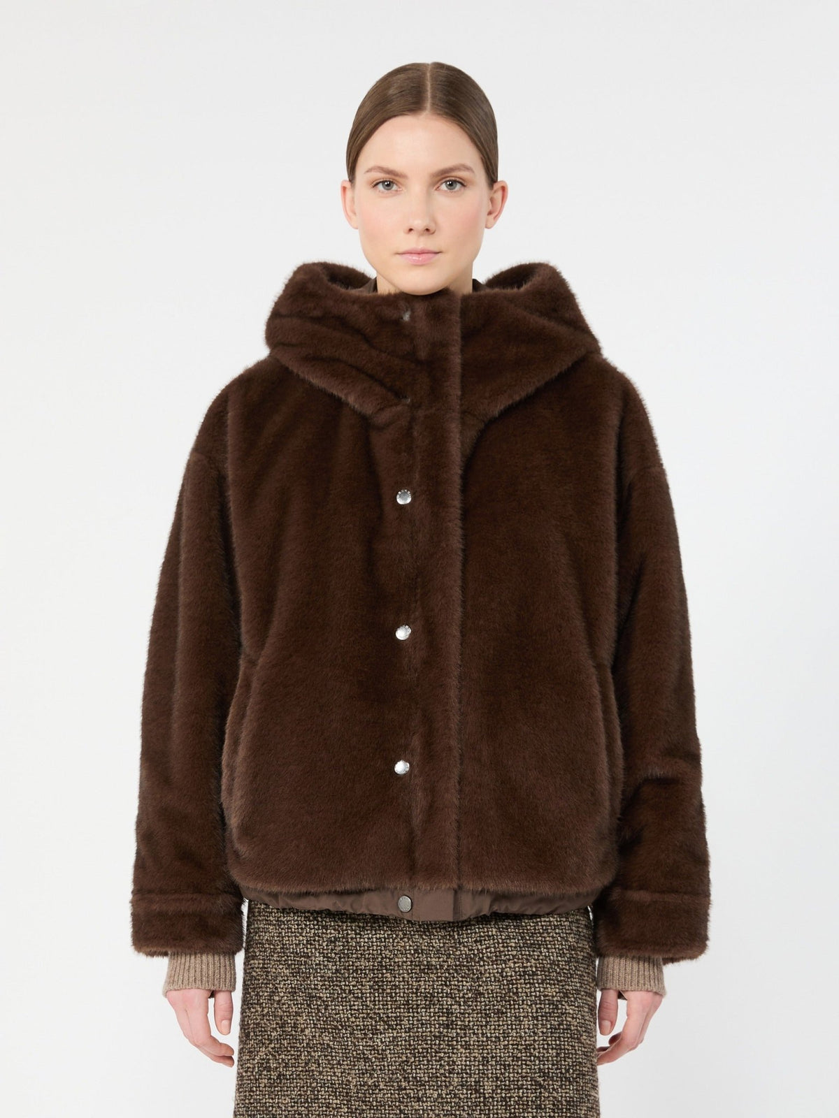 Young Ideas & Henmores -Zanna Short Raincoat -012 Castagna Brown -6