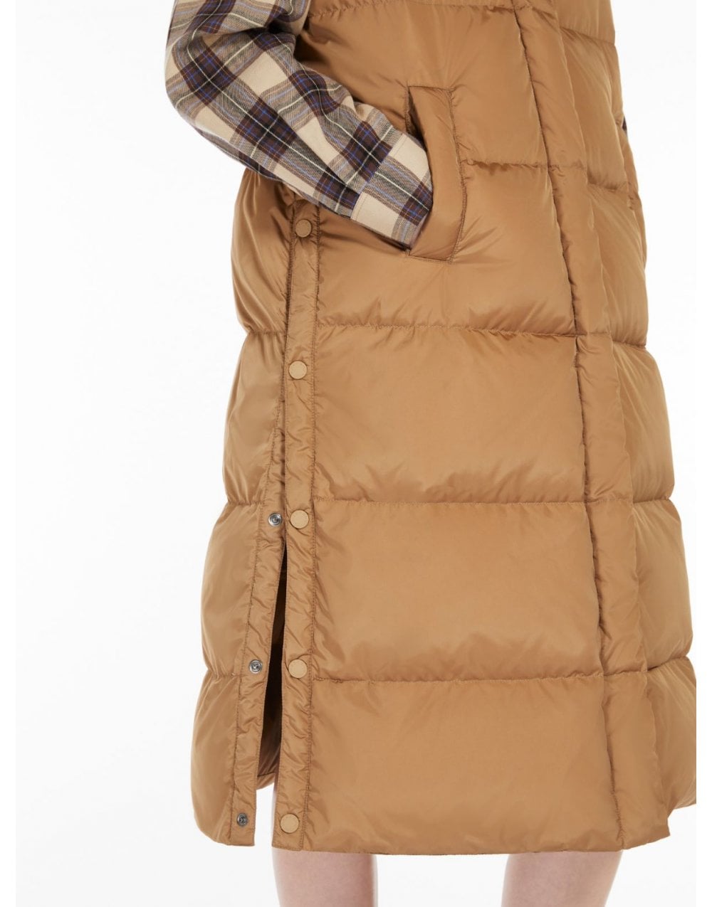 Young Ideas/Henmores - Zimino Quilted Long Gilet - 004 Black - 8