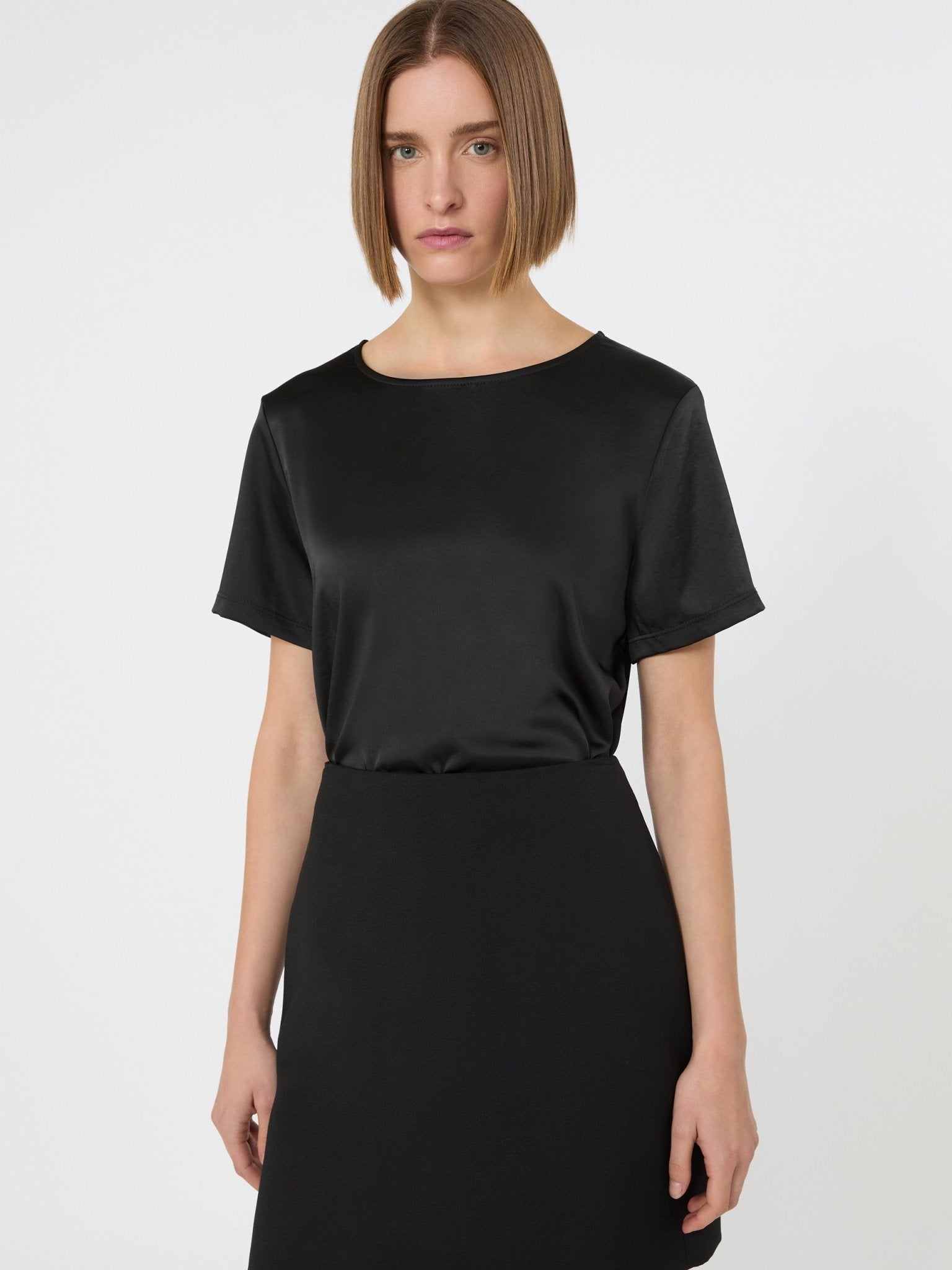 Young Ideas & Henmores - Zona Jersey Silk Touch Top - 006 Black - XS