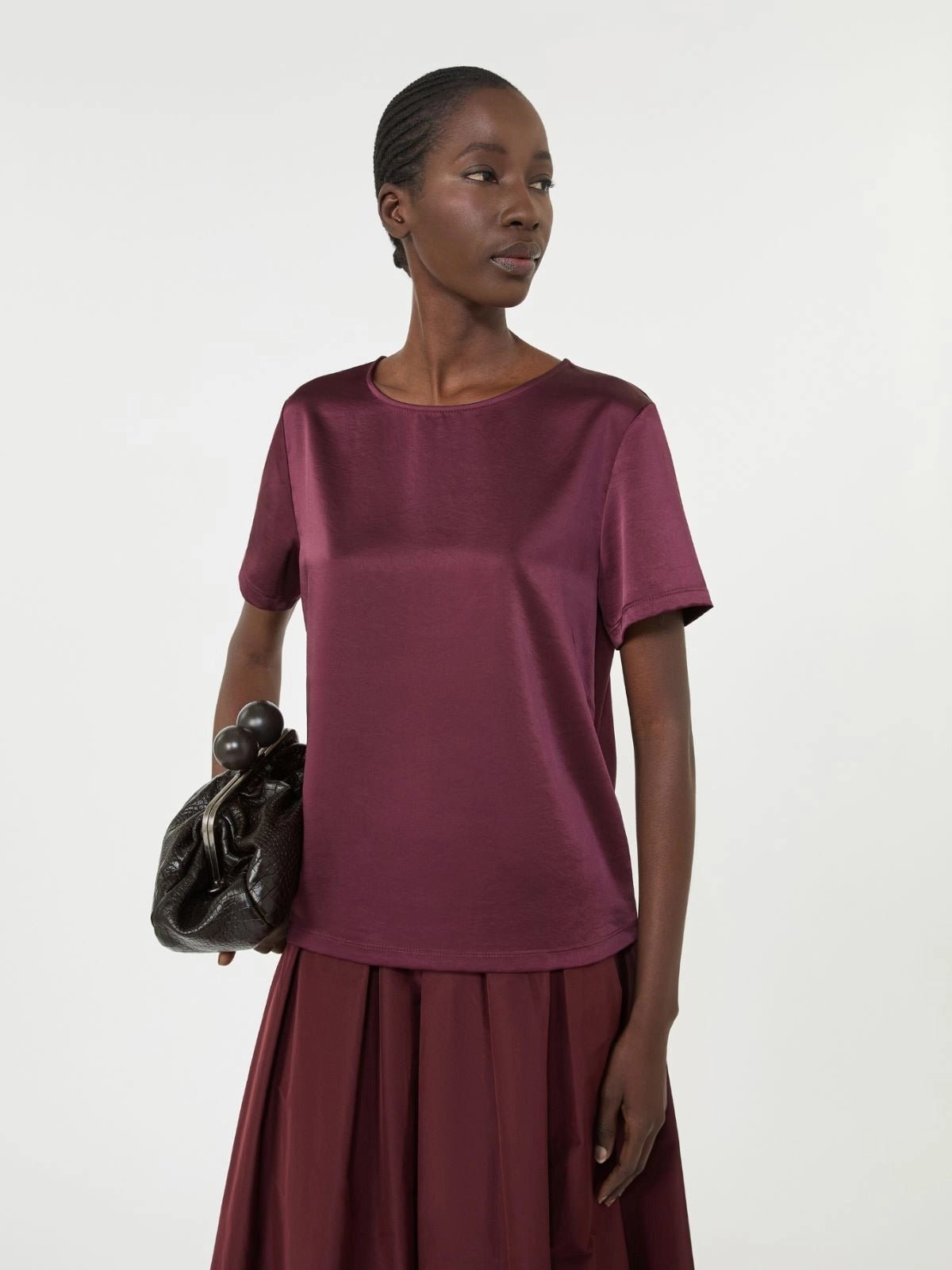 Young Ideas/Henmores - Zona Jersey Silk Touch Top - 002 Nude Beige - XS