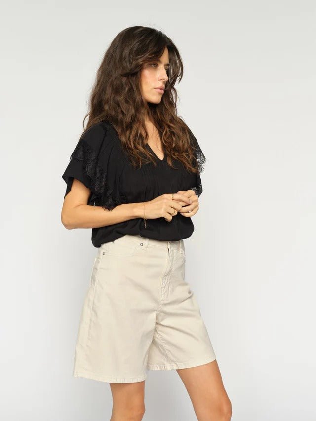 Young Ideas/Henmores - Bati Len Shorts - 180 Ecru - 26