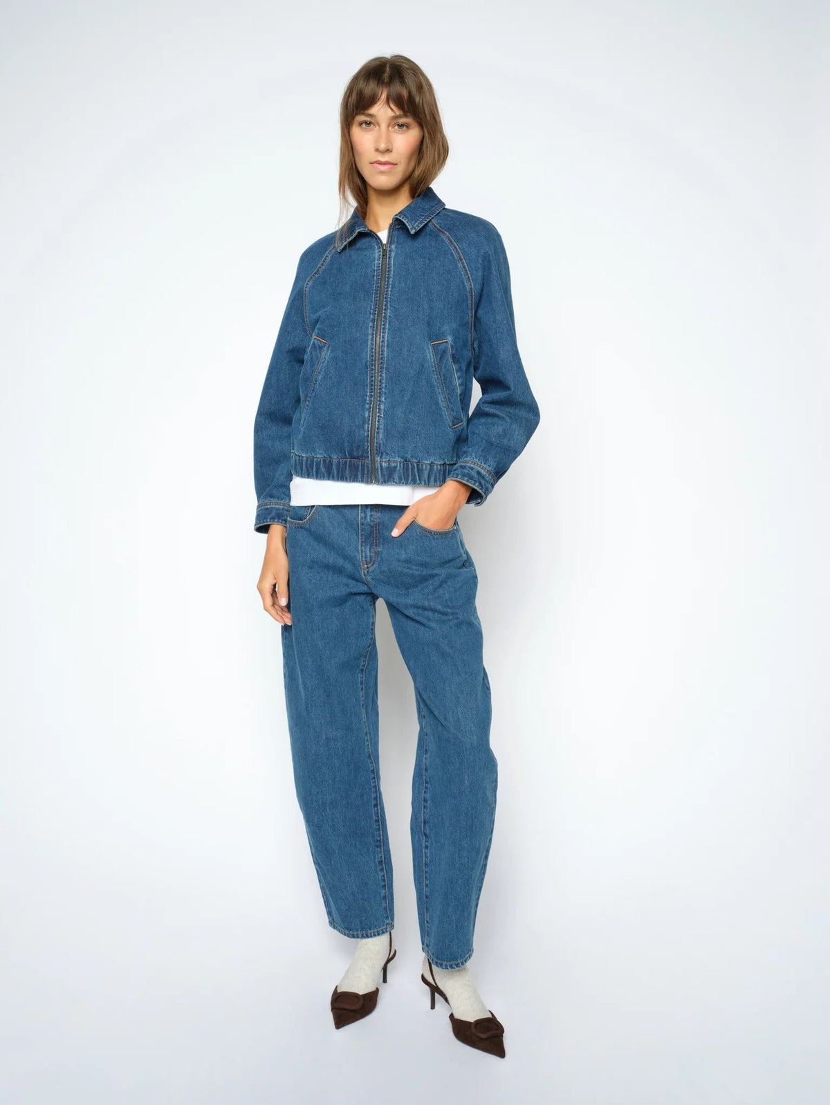 Young Ideas & Henmores -Bernat Hellen Barrel 30 Jeans -401 Blue -25