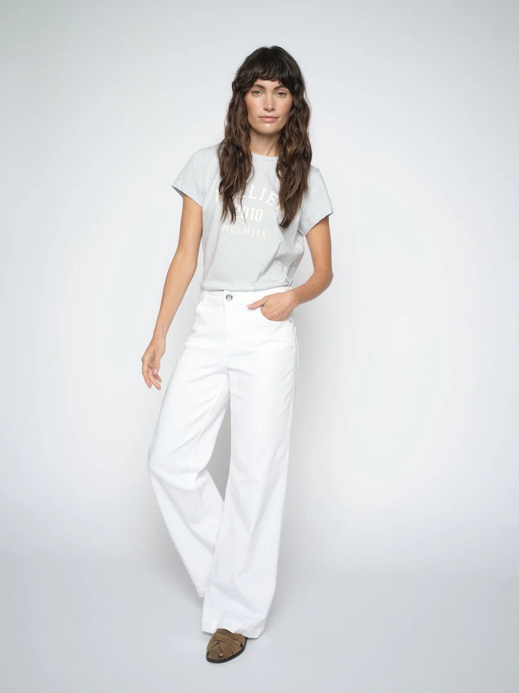 Young Ideas/Henmores - Dara Deluxe 32 Jeans - 109 Bright White - 26
