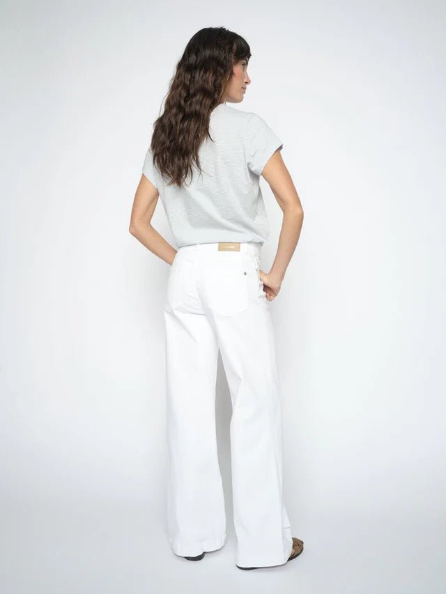 Young Ideas/Henmores - Dara Deluxe 32 Jeans - 109 Bright White - 26